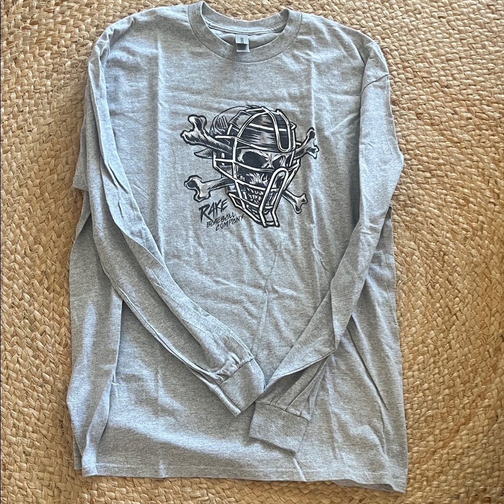 Gray Graphic Long Sleeve Shirt